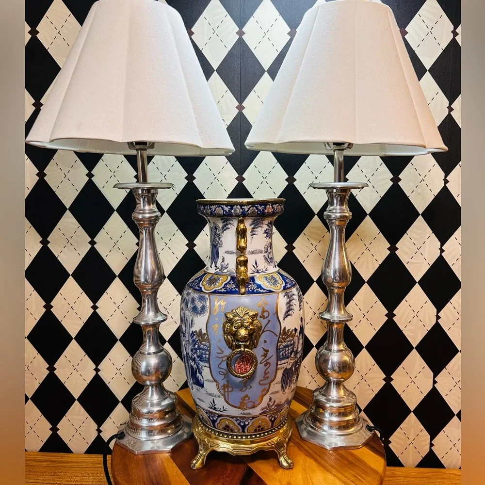 Luxury‎ Tall Silver Table Lamp Pair – Sculptural Bases with Scalloped Shades